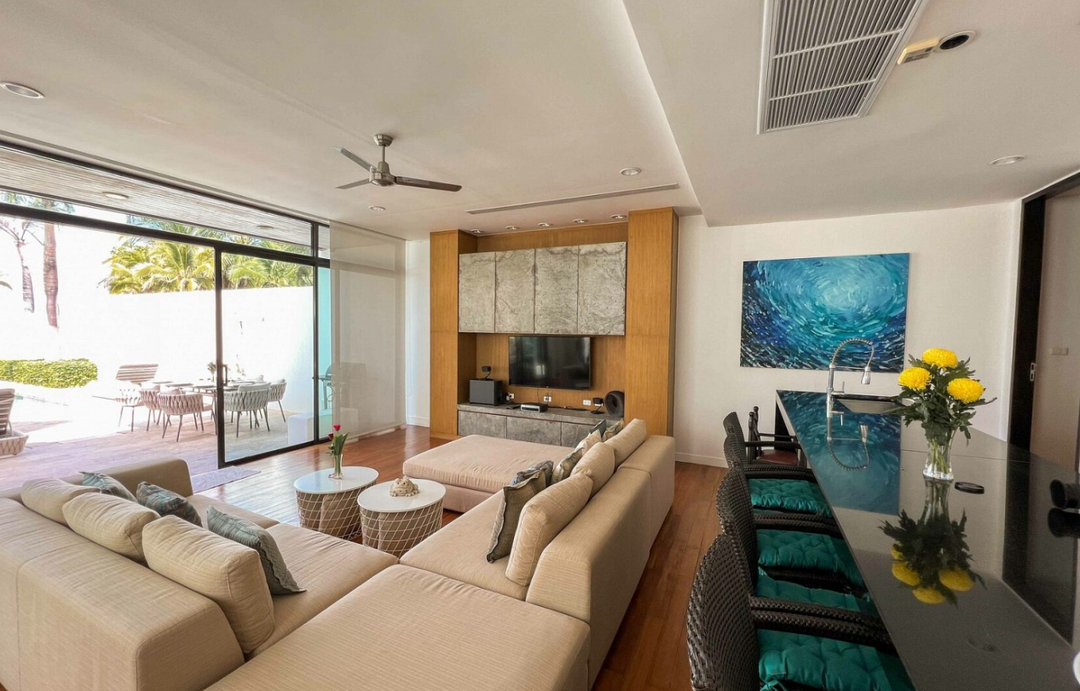 Natai luxury beachfront villa B