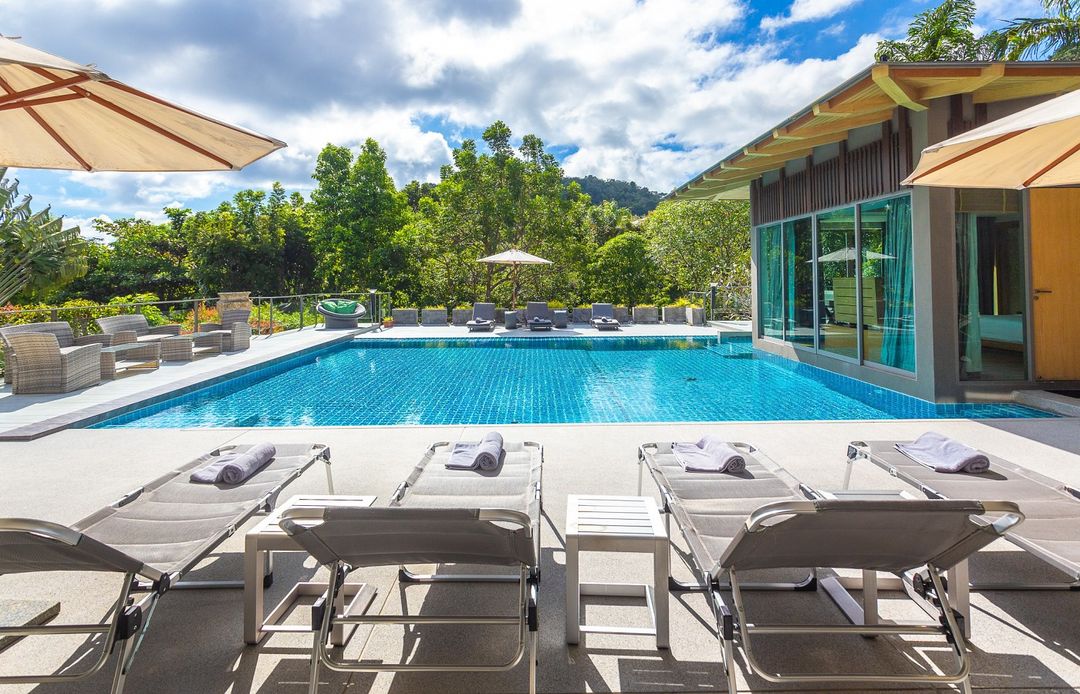 Luxury Seaview 5 bedroom pool villa at Layan 