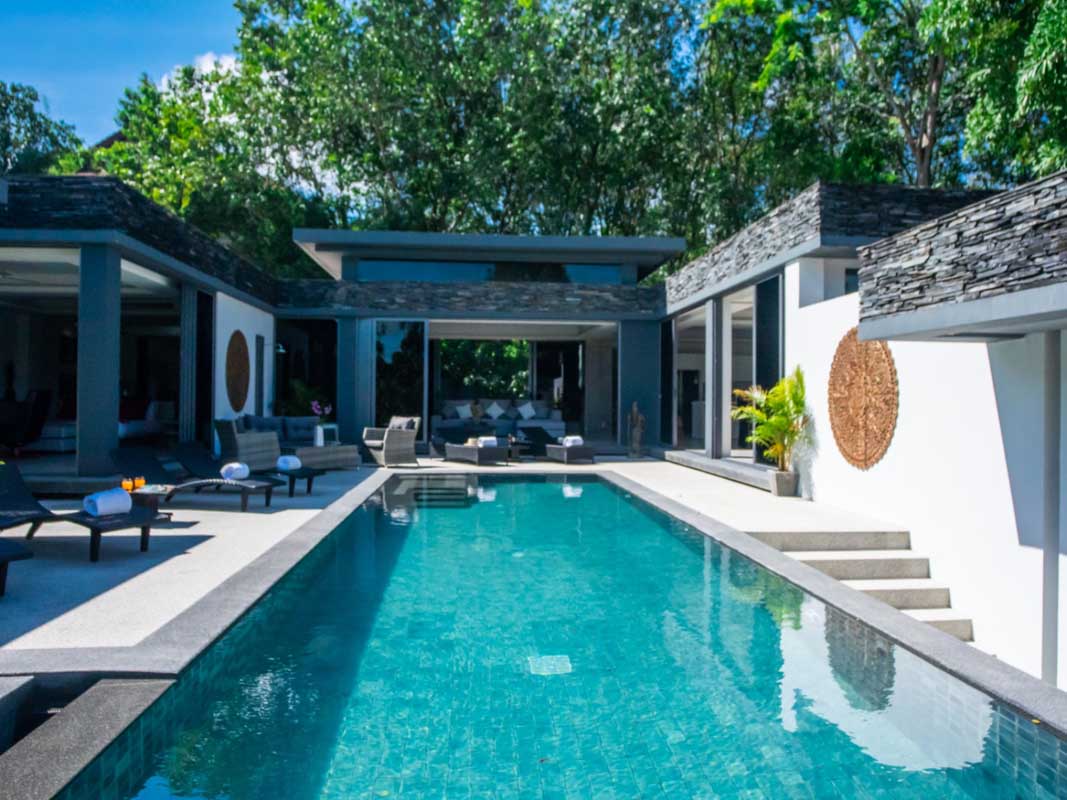 Thai contemporary style 4 bedroom pool villa at Phuket Town
